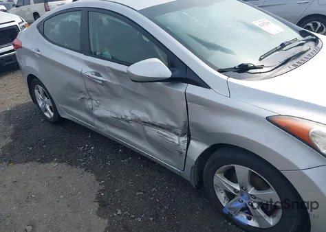 2013 Hyundai Elantra Gls из США, поврежденный, VIN 5NPDH4AE9DH286208